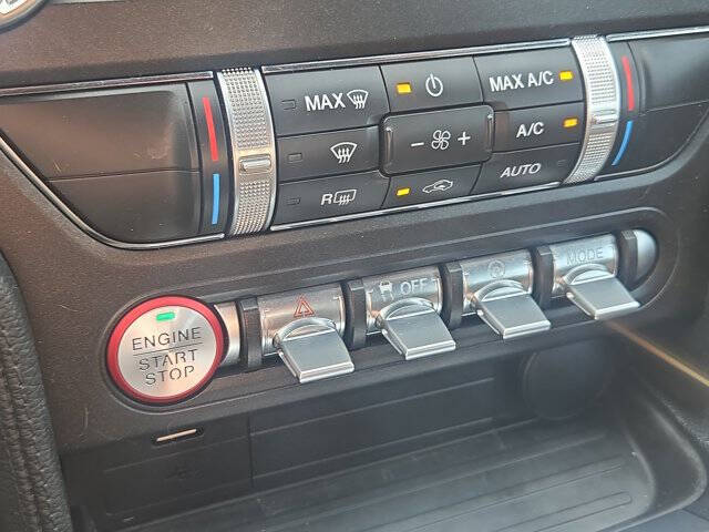 2021 Ford Mustang EcoBoost