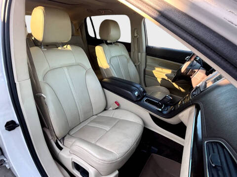 2014 Lincoln MKT Ecoboost