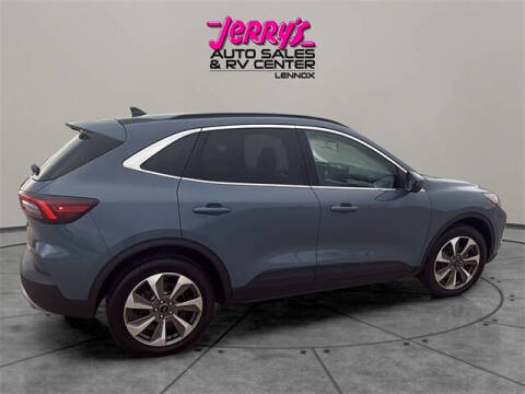 2023 Ford Escape Platinum