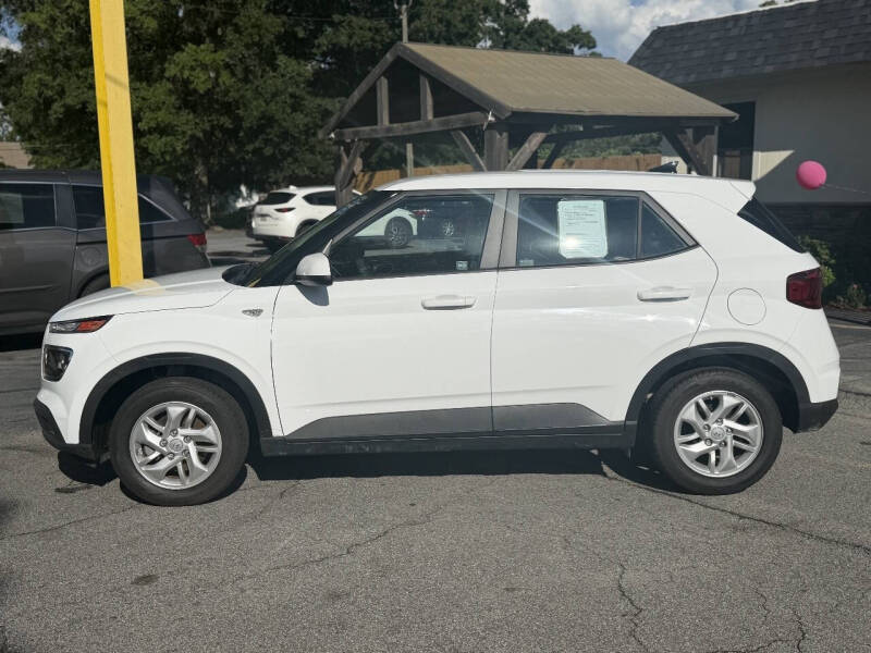 2021 Hyundai Venue SE