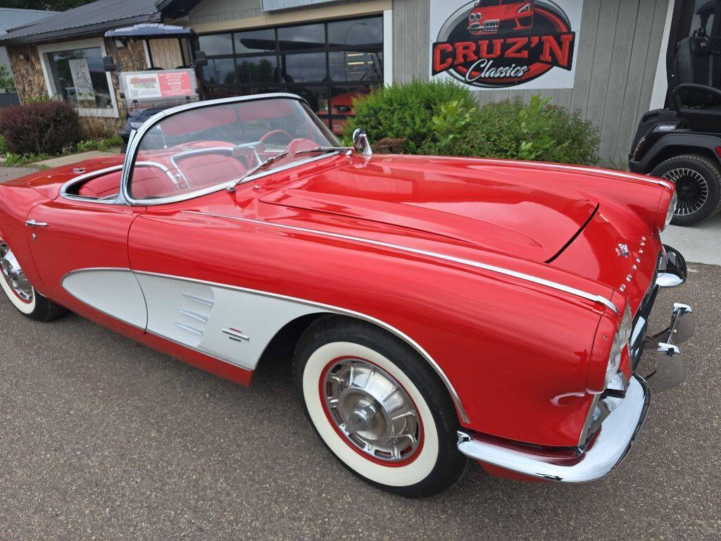 1961 Chevrolet Corvette 123