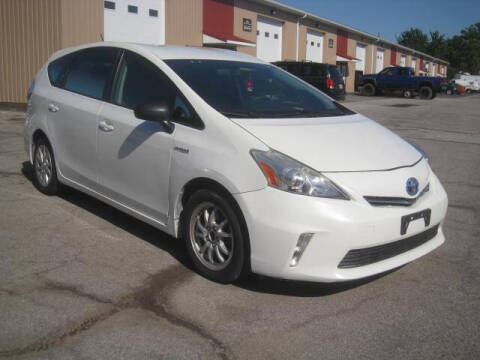 2012 Toyota Prius v Five