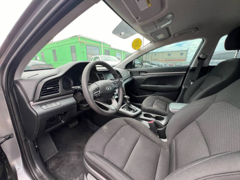 2019 Hyundai Elantra