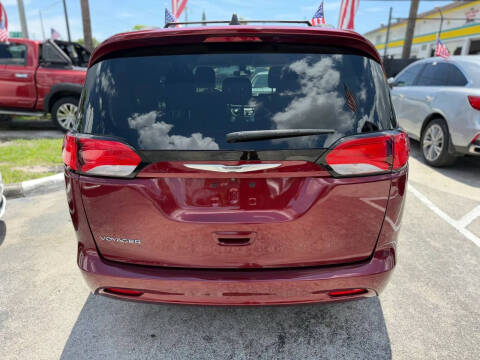 2021 Chrysler Voyager LXi