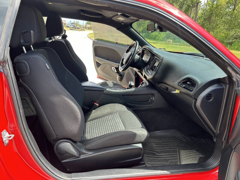 2018 Dodge Challenger SXT