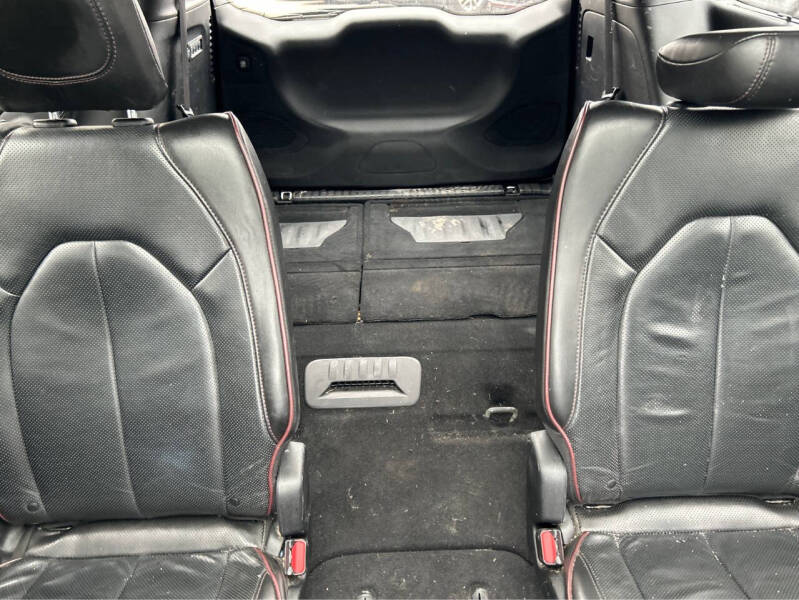2020 Chrysler Pacifica Limited 35th Anniversary