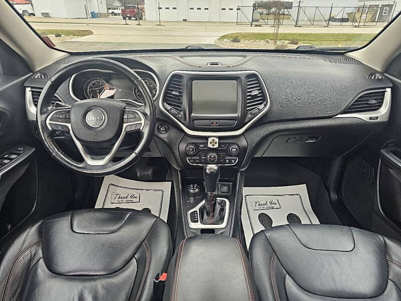 2016 Jeep Cherokee Trailhawk