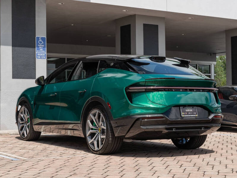 2025 Lotus Eletre Carbon