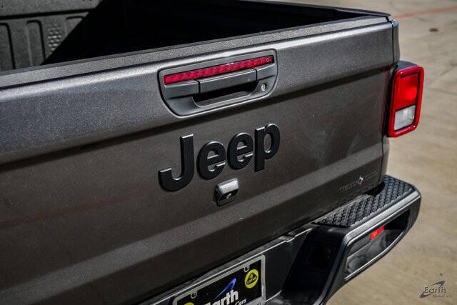 2024 Jeep Gladiator Sport
