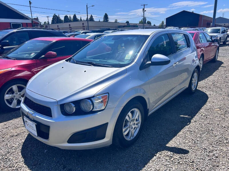 2013 Chevrolet Sonic LT Manual