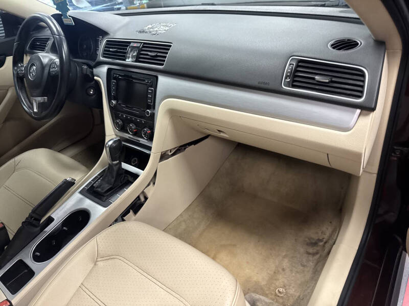 2013 Volkswagen Passat