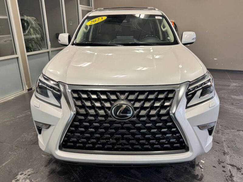 2023 Lexus GX 460 Luxury