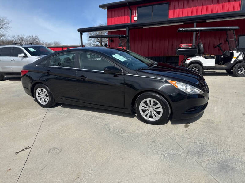 2011 Hyundai Sonata for sale at LEE AUTO SALES in McAlester OK