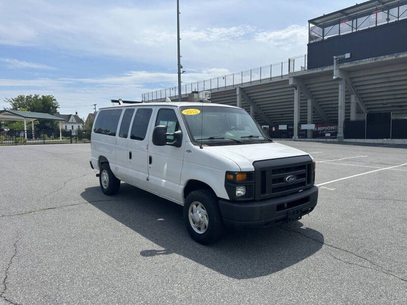 2012 Ford E-Series E-350 SD