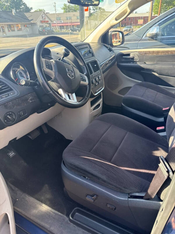 2011 Dodge Grand Caravan Express