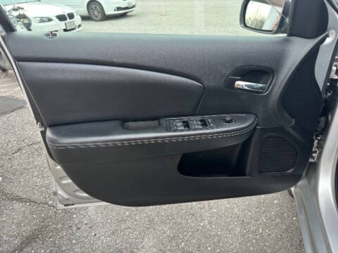 2012 Chrysler 200 Limited