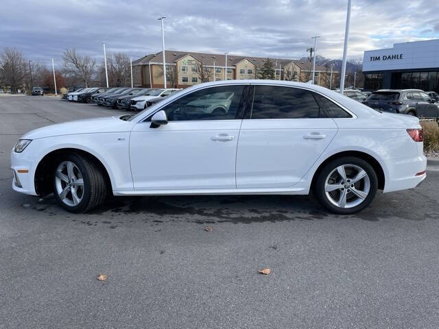 2019 Audi A4 quattro Premium 45 TFSI