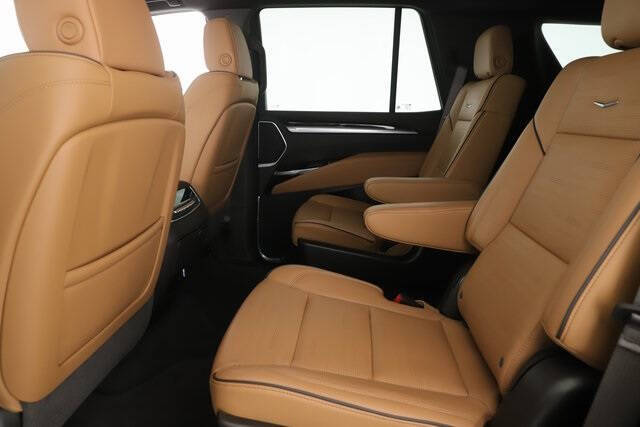 2025 Cadillac Escalade Premium Luxury