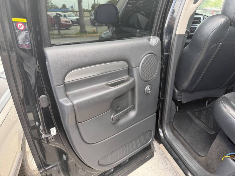 2005 Dodge Ram 1500 SRT-10