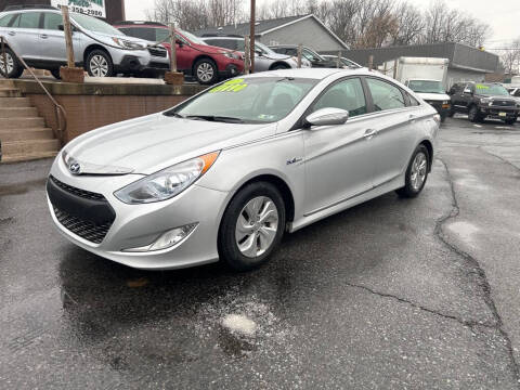 2015 Hyundai Sonata Hybrid for sale at WORKMAN AUTO INC in Bellefonte PA