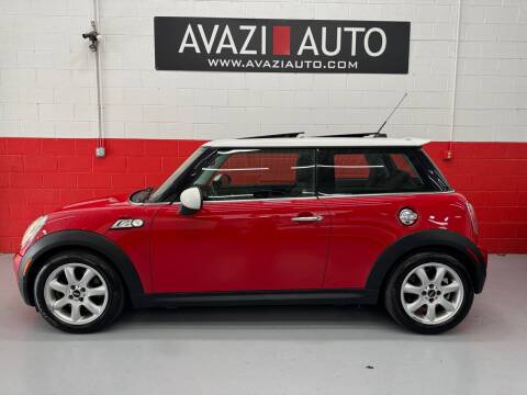 2009 MINI Cooper for sale at AVAZI AUTO GROUP LLC in Gaithersburg MD
