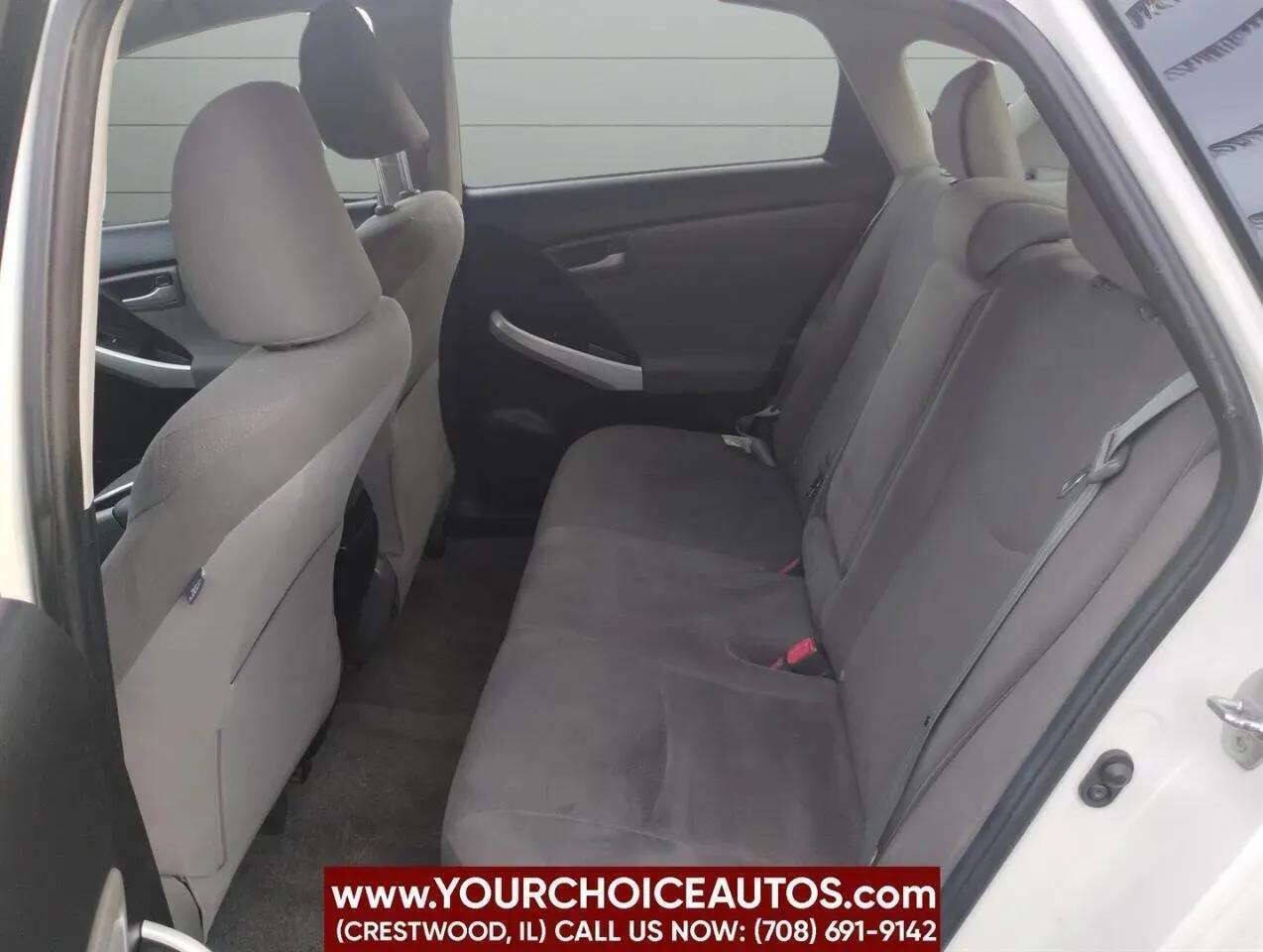 ToyotaPrius Plug-in Hybrid23