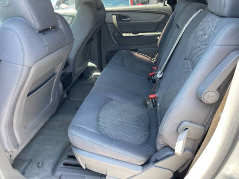 2016 Chevrolet Traverse LS