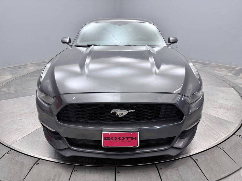2017 Ford Mustang V6