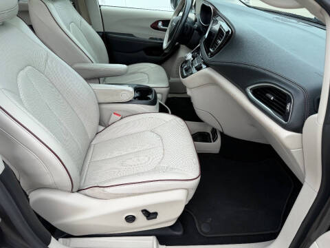2020 Chrysler Pacifica Limited
