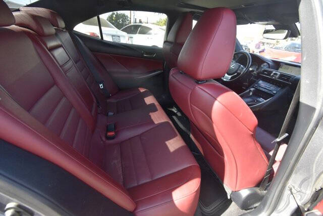 2017 Lexus IS 200t