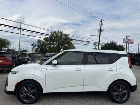 2022 Kia Soul EX