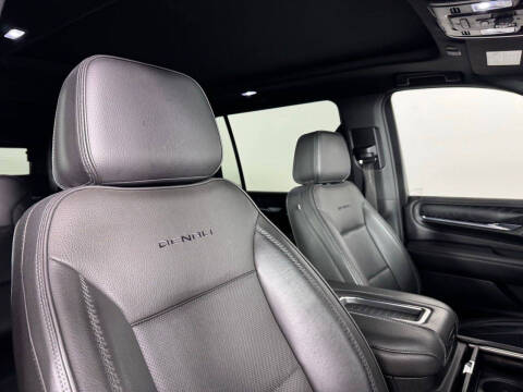 2022 GMC Yukon XL Denali