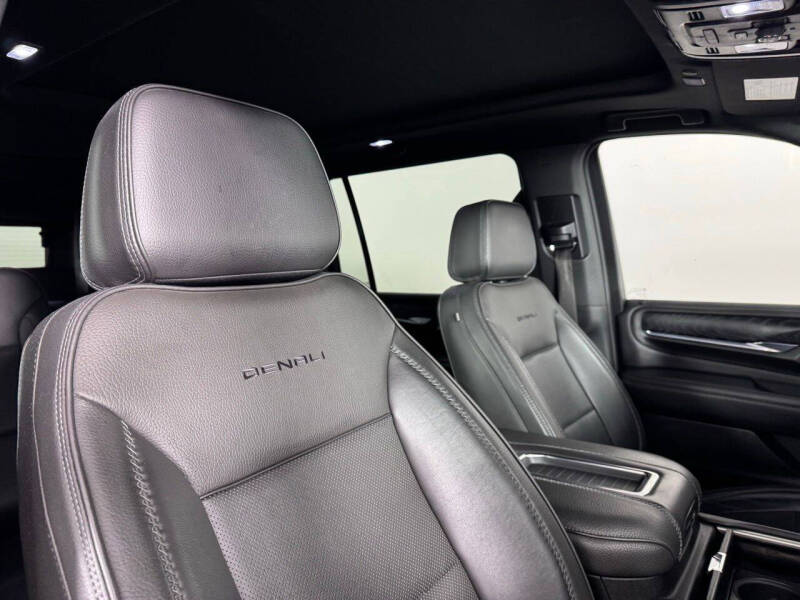 2022 GMC Yukon XL Denali