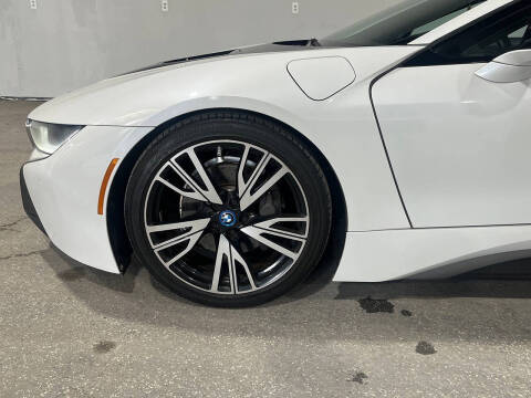 2015 BMW i8