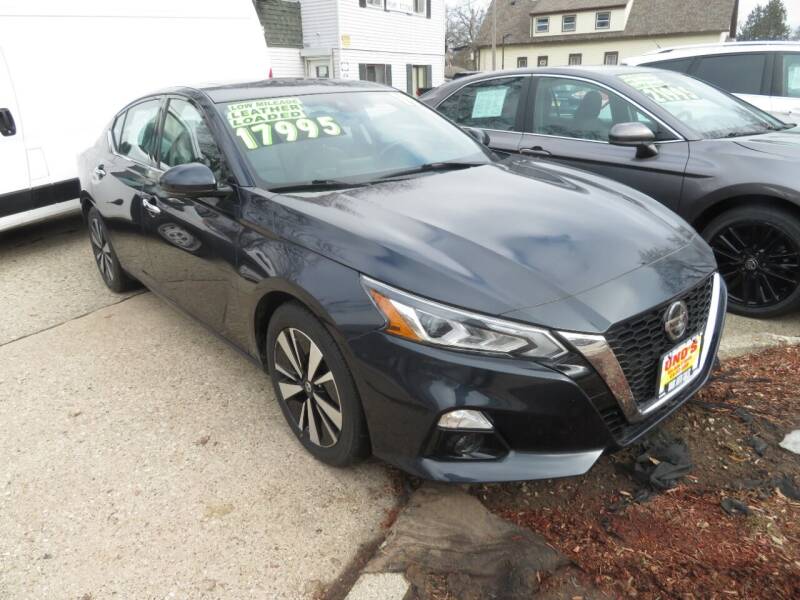 2019 Nissan Altima for sale at Uno's Auto Sales in Milwaukee WI