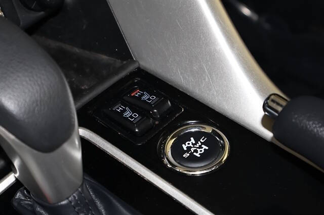 2023 Mitsubishi Eclipse Cross LE