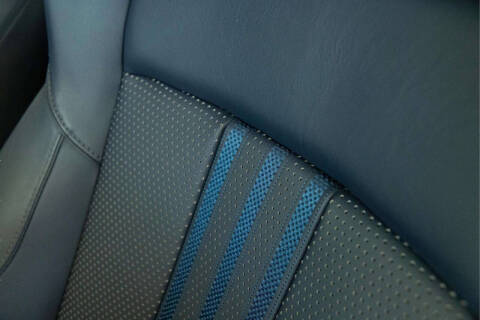 2025 Aston Martin DBX 707