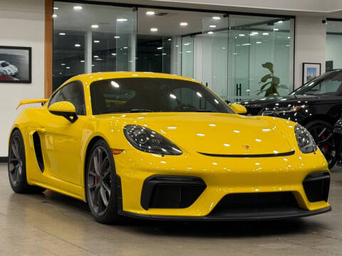 2022 Porsche 718 Cayman GT4