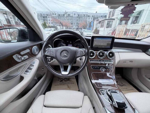 2015 Mercedes-Benz C-Class C 300 4MATIC