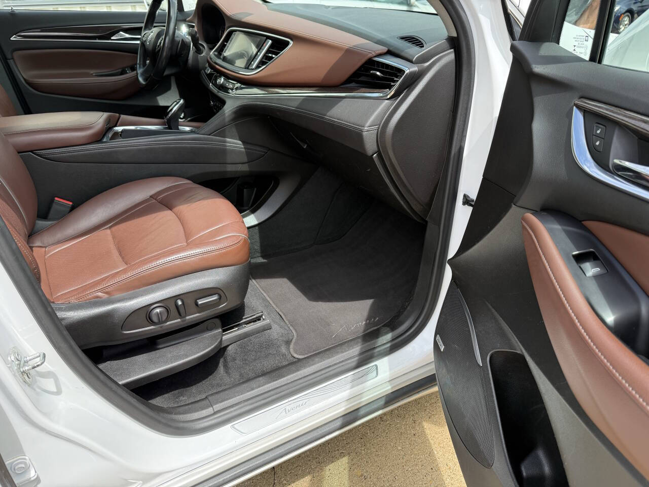 2018 Buick Enclave Avenir photo 11