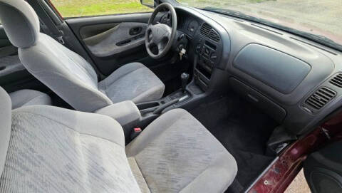 1999 Mitsubishi Mirage DE
