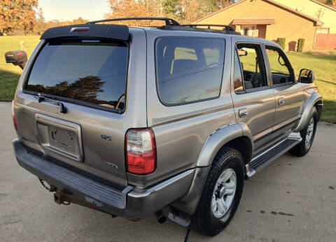 2002 Toyota 4Runner SR5