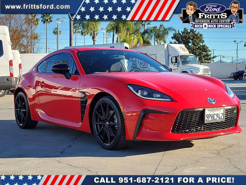 2024 Toyota GR86 Premium