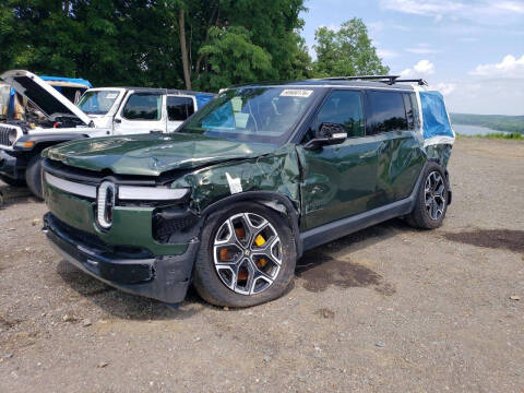 2023 Rivian R1S Launch Edition