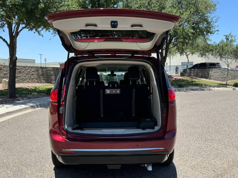 2018 Chrysler Pacifica Touring L