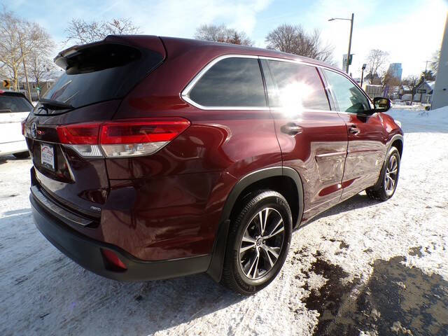 2018 Toyota Highlander LE Plus