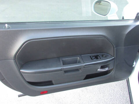 2010 Dodge Challenger SE