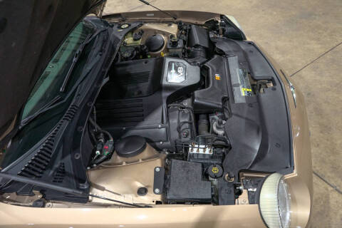 2005 Ford Thunderbird Deluxe