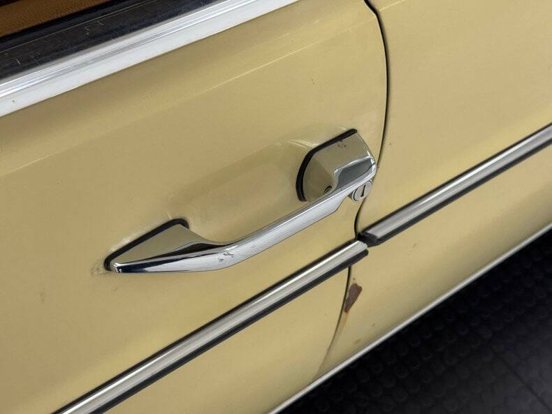 1975 Mercedes-Benz 300-Class