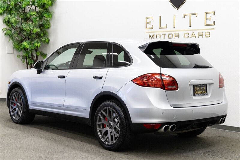 2011 Porsche Cayenne Turbo